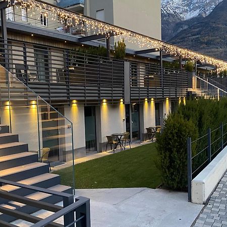 Sui Generis - Aosta Urban Apartments Eksteriør billede